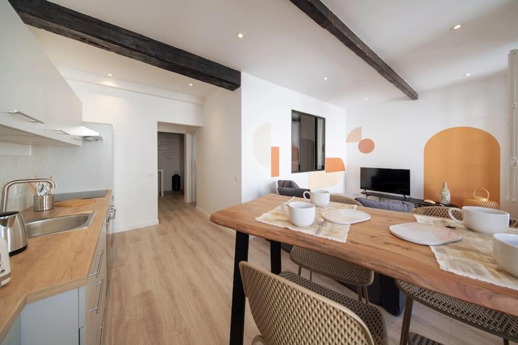 Ferienwohnung Les Arches - Belle Decoration - Wifi - Ac Clim Villeneuve-lès-Avignon Exterior foto
